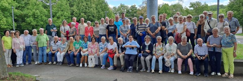 Unsere Reisegruppe in die Partnerstadt Marienberg/Erzgebirge Unsere Reisegruppe in die Partnerstadt Marienberg/Erzgebirge