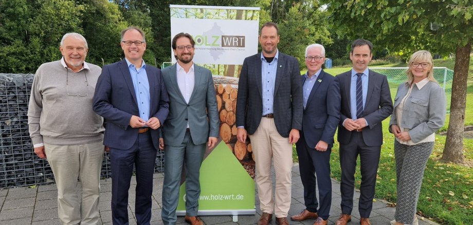 Die Vorsitzenden auf einem gemeinsamen Gruppenfoto