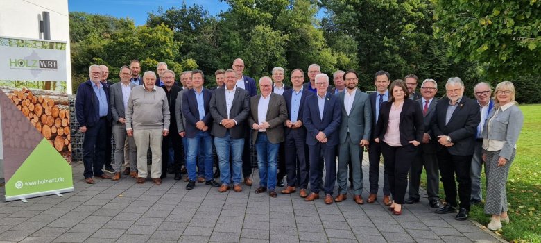 Alle Teilnehmer der Sitzung